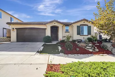 2051 Rosewood Dr, Hollister, CA 95023 - Photo 1