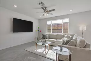 2051 Rosewood Dr, Hollister, CA 95023 - Photo 13