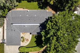 2091 Robinhood Ln, Los Altos, CA 94024 - Photo 55