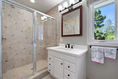 452 Roblar Ave, Hillsborough, CA 94010 - Photo 35