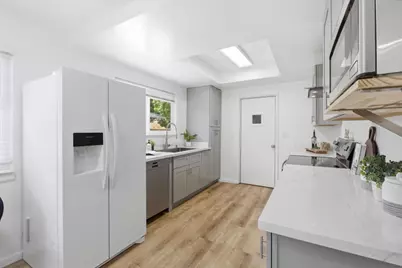 6152 Cahalan Ave, San Jose, CA 95123 - Photo 17