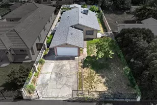 7952 39th Ave, Sacramento, CA 95824 - Photo 3