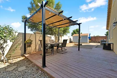 1596 Manzanita Way, Los Banos, CA 93635 - Photo 29