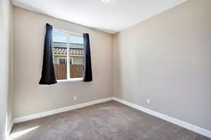 1596 Manzanita Way, Los Banos, CA 93635 - Photo 21