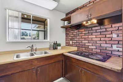 1099 Miller Ave, San Jose, CA 95129 - Photo 15