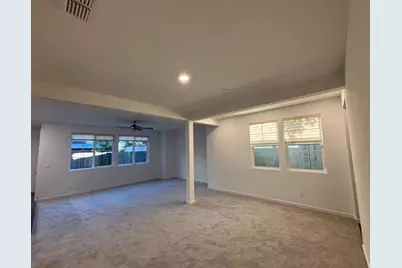 269 Cinema St, Sacramento, CA 95823 - Photo 13