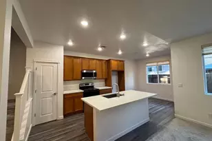 269 Cinema St, Sacramento, CA 95823 - Photo 7