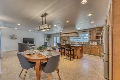 9625 Oracle Oak Pl, Salinas, CA 93907 - Photo 7