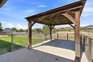 14780 Columbet Ave, San Martin, CA 95046 - Photo 29