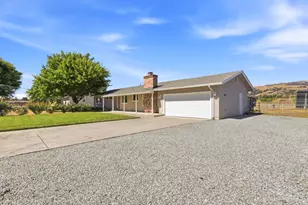14780 Columbet Ave, San Martin, CA 95046 - Photo 5