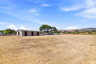 14780 Columbet Ave, San Martin, CA 95046 - Photo 45
