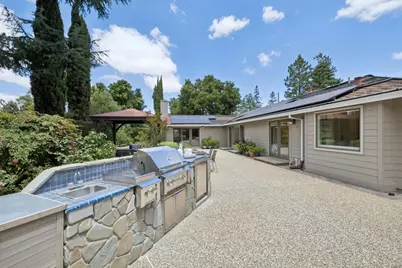 546 Cecelia Ct, Los Altos, CA 94022 - Photo 35