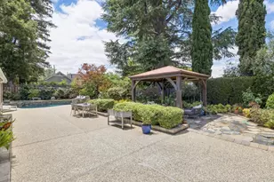 546 Cecelia Ct, Los Altos, CA 94022 - Photo 31