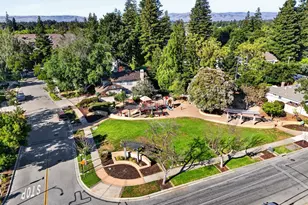 2080 Marich Way 15, Mountain View, CA 94040 - Photo 47