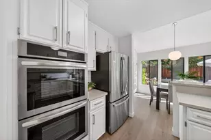 2080 Marich Way 15, Mountain View, CA 94040 - Photo 11