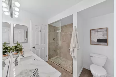 2080 Marich Way 15, Mountain View, CA 94040 - Photo 17
