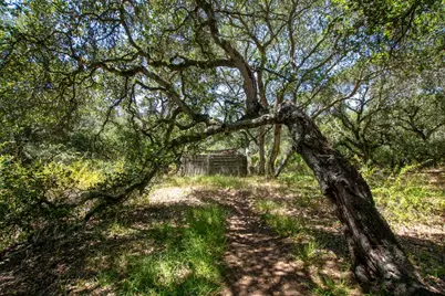 425 Echo Valley Rd, Salinas, CA 93907 - Photo 33