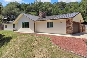 425 Echo Valley Rd, Salinas, CA 93907 - Photo 1