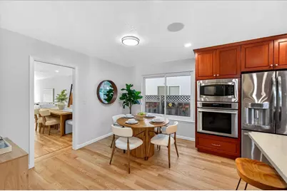 292 Apricot Ln, Mountain View, CA 94040 - Photo 17
