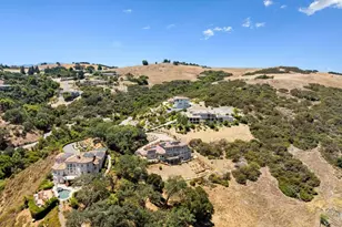 18600 Castle Ridge Dr, Morgan Hill, CA 95037 - Photo 57