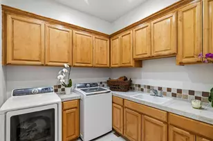 18600 Castle Ridge Dr, Morgan Hill, CA 95037 - Photo 55