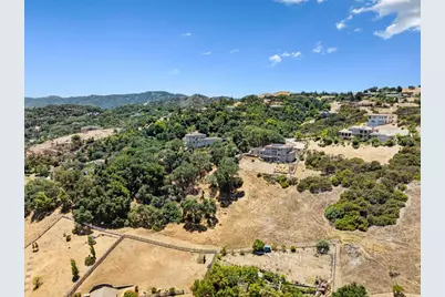 18600 Castle Ridge Dr, Morgan Hill, CA 95037 - Photo 57