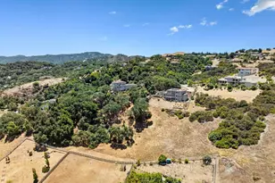 18600 Castle Ridge Dr, Morgan Hill, CA 95037 - Photo 57