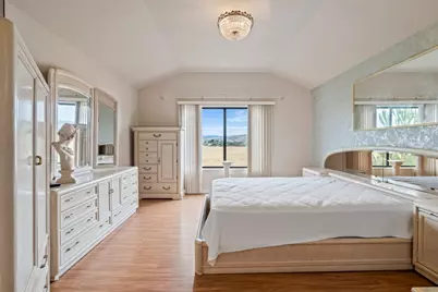 845 Helen Dr, Hollister, CA 95023 - Photo 13