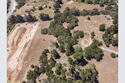 8741 Eagles Roost Rd, Salinas, CA 93907 - Photo 11
