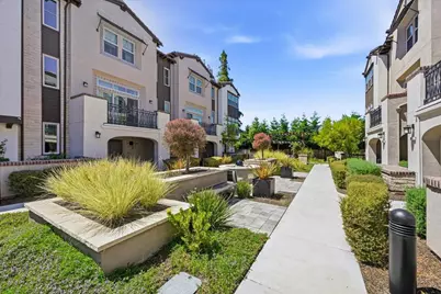 2360 Toledo Ter, Mountain View, CA 94043 - Photo 51
