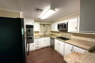 144 Quail Holw 144, San Jose, CA 95128 - Photo 3