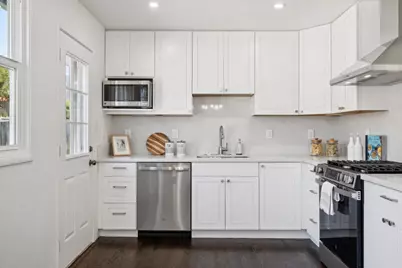 12 Cadiz Ct, Pacifica, CA 94044 - Photo 11