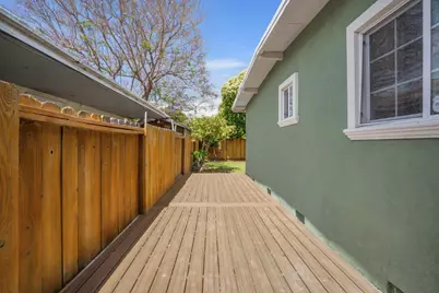 36704 Burdick St, Newark, CA 94560 - Photo 19