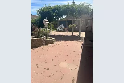 346 7th St, Greenfield, CA 93927 - Photo 9