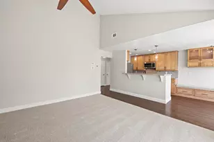 21109 Gary Dr 202, Hayward, CA 94546 - Photo 5