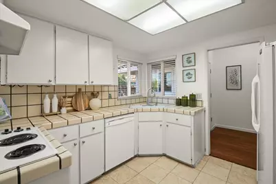16900 Gallop Dr, Morgan Hill, CA 95037 - Photo 15