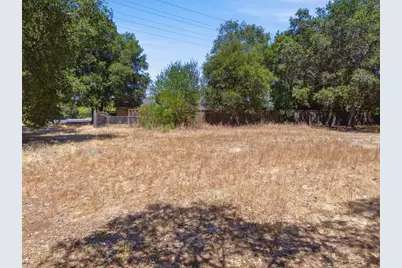 10621 Madera Dr, Cupertino, CA 95014 - Photo 31