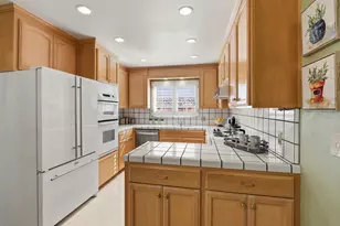 1657 Sweetbriar Dr, San Jose, CA 95125 - Photo 9