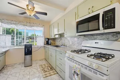1691 Ashbury Dr, Concord, CA 94520 - Photo 7