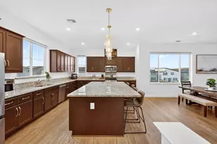 2466 Shore Vis, Fairfield, CA 94533 - Photo 15