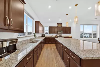 2466 Shore Vis, Fairfield, CA 94533 - Photo 17