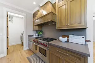 1963 Eucalyptus Ave, San Carlos, CA 94070 - Photo 17