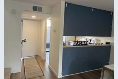 701 Woodside Ln 4, Sacramento, CA 95825 - Photo 9
