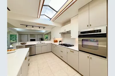 40 Roxbury Ln, San Mateo, CA 94402 - Photo 21