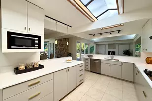 40 Roxbury Ln, San Mateo, CA 94402 - Photo 23
