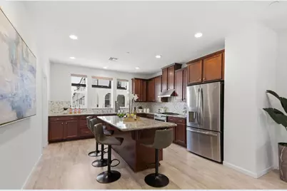 2758 Montecito Vista Way 4, San Jose, CA 95111 - Photo 13