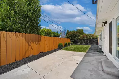 2053 Harding Ave, San Mateo, CA 94403 - Photo 31