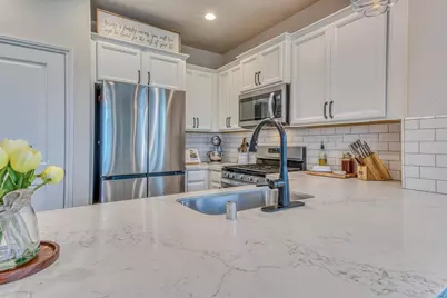 17655 Reynolds St, Marina, CA 93933 - Photo 9