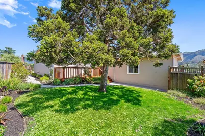 1055 View Way, Pacifica, CA 94044 - Photo 5