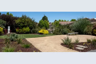5 Clover Ln, San Carlos, CA 94070 - Photo 37